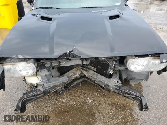 ✅ 2013 Dodge Challenger SXT • VIN: 2C3CDYAG0DH500287 • Lot: 53800285. Wystawiony na Copart z przebiegiem Nie podano. Bezpłatny archiwum sprzedaży aukcyjnych z USA i szczegółowy raport historii pojazdu na DreamBid. Zdjęcie 11.