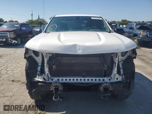 ✅ 2020 Chevrolet Silverado 1500 Work Truck • VIN: 3GCNYAEF5LG322845 • Lot: 70763335. Wystawiony na Copart z przebiegiem 84 844 mil. Bezpłatny archiwum sprzedaży aukcyjnych z USA i szczegółowy raport historii pojazdu na DreamBid. Zdjęcie 5.