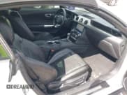 ✅ 2020 Ford Mustang EcoBoost Premium • VIN: 1FATP8UH7L5126473 • Lot: 43405791. Wystawiony na IAAI z przebiegiem 55 771 mil. Bezpłatny archiwum sprzedaży aukcyjnych z USA i szczegółowy raport historii pojazdu na DreamBid. Zdjęcie 5.