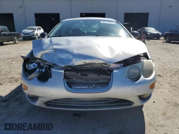 ✅ 2002 Chrysler 300M M • VIN: 2C3AE66GX2H150021 • Lot: 90219685. Wystawiony na Copart z przebiegiem 132 402 mil. Bezpłatny archiwum sprzedaży aukcyjnych z USA i szczegółowy raport historii pojazdu na DreamBid. Zdjęcie 5.