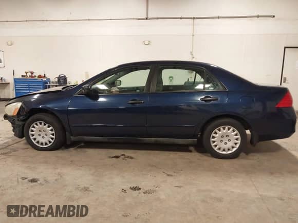 2006 Honda Accord VP with VIN 1HGCM56166A142954, listed as a IAAI auction lot 42617460 with 165,474 mi miles and . Bid and sale history available at DreamBid. Image 15.