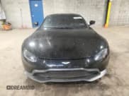 ✅ 2019 Aston Martin Vantage • VIN: SCFSMGAW4KGN02479 • Lot: 55086955. Wystawiony na Copart z przebiegiem 45 540 mil. Bezpłatny archiwum sprzedaży aukcyjnych z USA i szczegółowy raport historii pojazdu na DreamBid. Zdjęcie 5.