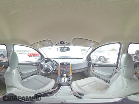 ✅ 2006 Saturn VUE • VIN: 5GZCZ53406S850110 • Lot: 71220374. Wystawiony na Copart z przebiegiem 147 273 mil. Bezpłatny archiwum sprzedaży aukcyjnych z USA i szczegółowy raport historii pojazdu na DreamBid. Zdjęcie 13.