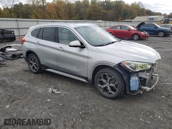 ✅ 2016 BMW X1 xDrive28i • VIN: WBXHT3Z36G4A48720 • Лот: 87389155. Опубликован ранее на Copart с пробегом 113 359 миль. Бесплатный доступ к архиву аукционных продаж из США и подробный отчёт об истории автомобиля на DreamBid. Изображение 4.