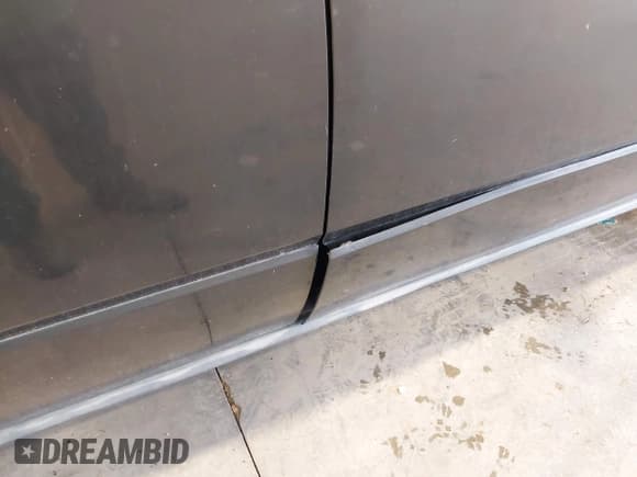 ✅ 2008 Ford Taurus X SEL • VIN: 1FMDK05W08GA25701 • Lot: 43696013. Wystawiony na IAAI z przebiegiem 186 863 mil. Bezpłatny archiwum sprzedaży aukcyjnych z USA i szczegółowy raport historii pojazdu na DreamBid. Zdjęcie 6.