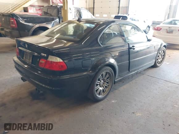 2004 BMW 3 Series M3 с VIN WBSBL93434PN60037, выставлен на аукционе IAAI как лот 41366095 с пробегом 100 075 миль миль и . История ставок и продаж доступна на DreamBid. Изображение 4.