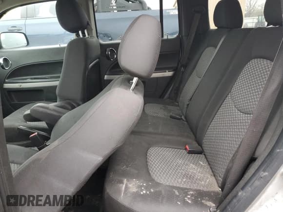 ✅ 2010 Chevrolet HHR LS • VIN: 3GNBAADB3AS505958 • Lot: 43630715. Listed on Copart with 165,231 mi. Free auction sales archive from the USA and detailed vehicle history report at DreamBid. Image 11.