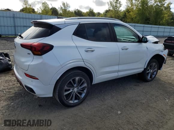 ✅ 2020 Buick Encore GX Select • VIN: KL4MMESL6LB082300 • Лот: 81625815. Опубликован ранее на Copart с пробегом 45 620 миль. Бесплатный доступ к архиву аукционных продаж из США и подробный отчёт об истории автомобиля на DreamBid. Изображение 3.