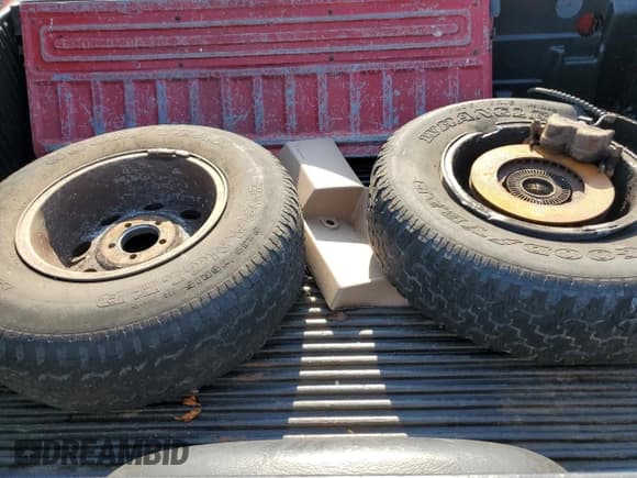 ✅ 2003 Ford Ranger XL • VIN: 1FTYR10D03PA33481 • Lot: 86305345. Wystawiony na Copart z przebiegiem 229 976 mil. Bezpłatny archiwum sprzedaży aukcyjnych z USA i szczegółowy raport historii pojazdu na DreamBid. Zdjęcie 12.