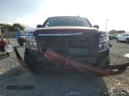 ✅ 2017 Chevrolet Tahoe LS • VIN: 1GNSCAKC3HR220311 • Lot: 81890065. Wystawiony na Copart z przebiegiem 151 101 mil. Bezpłatny archiwum sprzedaży aukcyjnych z USA i szczegółowy raport historii pojazdu na DreamBid. Zdjęcie 5.