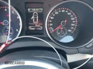 ✅ 2012 Volkswagen Golf GTI w/Conv & Sunroof PZEV • VIN: WVWGD7AJ2CW236752 • Лот: 41362478. Опубликован ранее на IAAI с пробегом 128 981 миль. Бесплатный доступ к архиву аукционных продаж из США и подробный отчёт об истории автомобиля на DreamBid. Изображение 7.