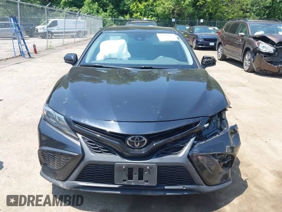 2021 Toyota Camry SE with VIN 4T1G11BK6MU036852, listed as a IAAI auction lot 42590115 with 79,752 mi miles and . Bid and sale history available at DreamBid. Image 12.