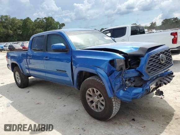 ✅ 2017 Toyota Tacoma SR5 • VIN: 5TFBZ5DNXHX002469 • Lot: 67652785. Listed on Copart with 86,317 mi. Free auction sales archive from the USA and detailed vehicle history report at DreamBid. Image 4.