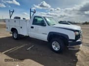 ✅ 2005 Chevrolet Silverado 2500HD Work Truck • VIN: 1GCHK24U25E272145 • Лот: 47995835. Опубликован ранее на Copart с пробегом 62 911 миль. Бесплатный доступ к архиву аукционных продаж из США и подробный отчёт об истории автомобиля на DreamBid. Изображение 4.