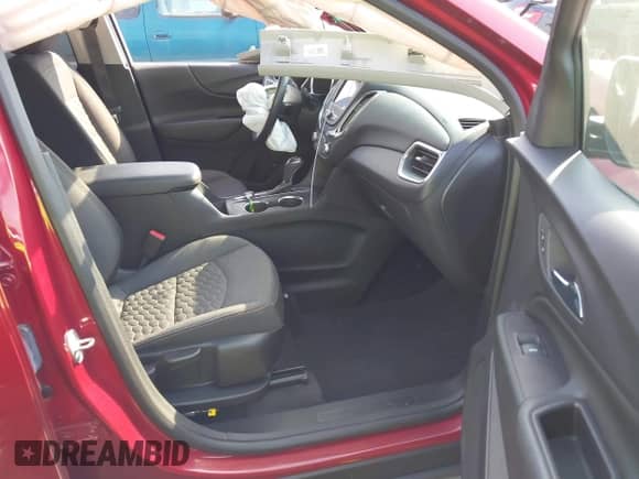 2020 Chevrolet Equinox LT с VIN 2GNAXKEV4L6187214, выставлен на аукционе IAAI как лот 43259184 с пробегом 43 350 миль миль и . История ставок и продаж доступна на DreamBid. Изображение 5.