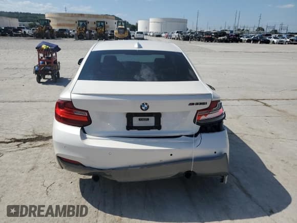 ✅ 2016 BMW 2 Series M235i • VIN: WBA1J7C5XGV359206 • Лот: 82166715. Опубликован ранее на Copart с пробегом 83 361 миль. Бесплатный доступ к архиву аукционных продаж из США и подробный отчёт об истории автомобиля на DreamBid. Изображение 6.