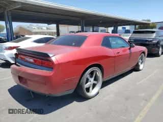 2010 Dodge Challenger SE z VIN 2B3CJ4DV3AH279613, wystawiony jako Copart lot #59335754 z przebiegiem 100 560 mil mil oraz Szkoda całkowita • Salvage title. Historia ofert i sprzedaży dostępna na DreamBid. Obrazek 3.