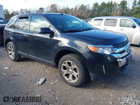 ✅ 2014 Ford Edge SEL • VIN: 2FMDK4JC2EBA98302 • Lot: 43742382. Wystawiony na IAAI z przebiegiem 271 359 mil. Bezpłatny archiwum sprzedaży aukcyjnych z USA i szczegółowy raport historii pojazdu na DreamBid. Zdjęcie 1.