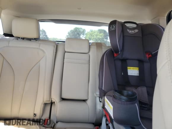 ✅ 2019 Lincoln Nautilus Reserve • VIN: 2LMPJ6LP8KBL40733 • Lot: 58842275. Wystawiony na Copart z przebiegiem 39 690 mil. Bezpłatny archiwum sprzedaży aukcyjnych z USA i szczegółowy raport historii pojazdu na DreamBid. Zdjęcie 10.