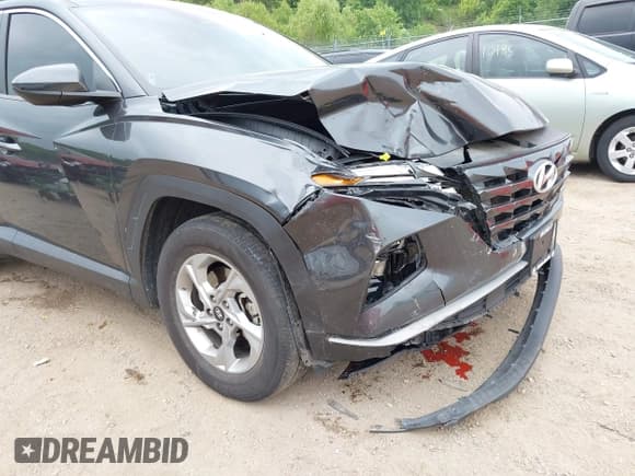 ✅ 2022 Hyundai Tucson SE • VIN: 5NMJACAE0NH031768 • Lot: 42504229. Wystawiony na IAAI z przebiegiem 95 106 mil. Bezpłatny archiwum sprzedaży aukcyjnych z USA i szczegółowy raport historii pojazdu na DreamBid. Zdjęcie 6.