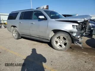 ✅ 2015 Chevrolet Suburban LT • VIN: 1GNSKJKC0FR742233 • Lot: 77456064. Wystawiony na Copart z przebiegiem 188 186 mil. Bezpłatny archiwum sprzedaży aukcyjnych z USA i szczegółowy raport historii pojazdu na DreamBid. Zdjęcie 4.