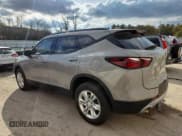 ✅ 2021 Chevrolet Blazer LT • VIN: 3GNKBJRS1MS559771 • Lot: 89868625. Wystawiony na Copart z przebiegiem 31 077 mil. Bezpłatny archiwum sprzedaży aukcyjnych z USA i szczegółowy raport historii pojazdu na DreamBid. Zdjęcie 2.