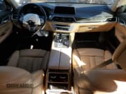 ✅ 2022 BMW 7 Series 740i xDrive • VIN: WBA7T4C01NCH98359 • Lot: 45058874. Wystawiony na Copart z przebiegiem Nie podano. Bezpłatny archiwum sprzedaży aukcyjnych z USA i szczegółowy raport historii pojazdu na DreamBid. Zdjęcie 8.