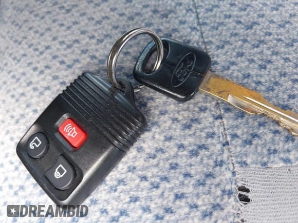 ✅ 1998 Ford Ranger XL • VIN: 1FTZR15U0WTA08945 • Lot: 42983082. Wystawiony na IAAI z przebiegiem 73 566 mil. Bezpłatny archiwum sprzedaży aukcyjnych z USA i szczegółowy raport historii pojazdu na DreamBid. Zdjęcie 11.