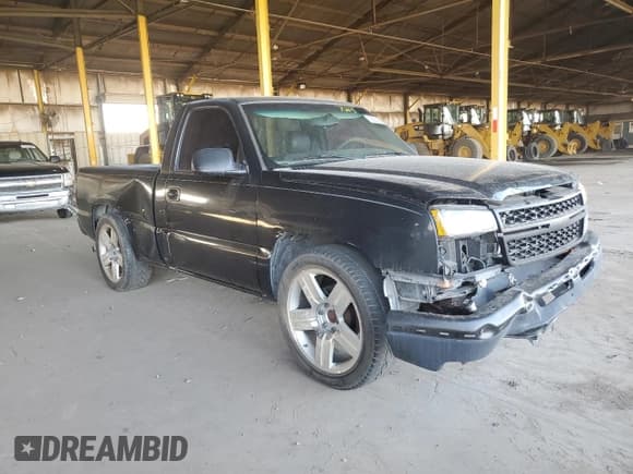✅ 2004 Chevrolet Silverado 1500 Work Truck • VIN: 1GCEC14X94Z252860 • Лот: 76631264. Опубликован ранее на Copart с пробегом 258 631 миль. Бесплатный доступ к архиву аукционных продаж из США и подробный отчёт об истории автомобиля на DreamBid. Изображение 4.