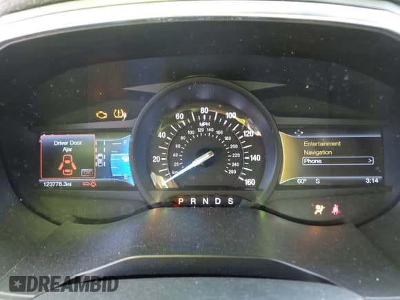 ✅ 2015 Ford Edge Titanium • VIN: 2FMPK3K89FBC04263 • Lot: 43609287. Wystawiony na IAAI z przebiegiem 123 778 mil. Bezpłatny archiwum sprzedaży aukcyjnych z USA i szczegółowy raport historii pojazdu na DreamBid. Zdjęcie 7.