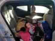 2019 Hyundai Veloster Turbo R-Spec z VIN KMHTH6AB7KU013196, wystawiony jako Copart lot #46281785 z przebiegiem 117 555 mil mil oraz Szkoda całkowita • Salvage title. Historia ofert i sprzedaży dostępna na DreamBid. Obrazek 10.