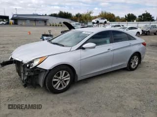 ✅ 2013 Hyundai Sonata GLS • VIN: 5NPEB4AC9DH687021 • Lot: 76633024. Listed on Copart with 139,663 mi. Free auction sales archive from the USA and detailed vehicle history report at DreamBid. Image 1.