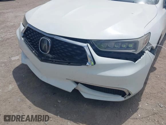 ✅ 2018 Acura TLX • VIN: 19UUB1F32JA000145 • Лот: 42858013. Опубликован ранее на IAAI с пробегом Не указан. Бесплатный доступ к архиву аукционных продаж из США и подробный отчёт об истории автомобиля на DreamBid. Изображение 6.