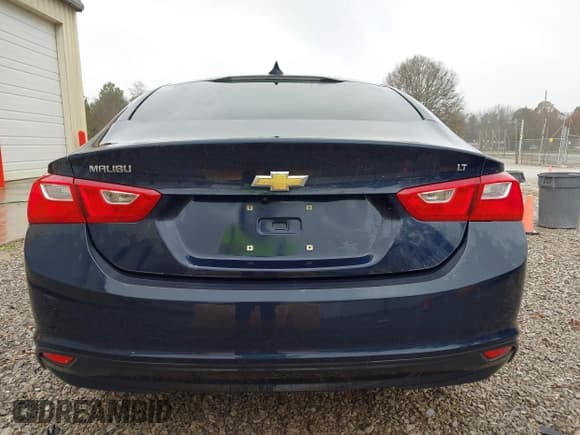 ✅ 2018 Chevrolet Malibu LT • VIN: 1G1ZD5ST1JF145880 • Lot: 43741252. Listed on IAAI with 148,138 mi. Free auction sales archive from the USA and detailed vehicle history report at DreamBid. Image 16.