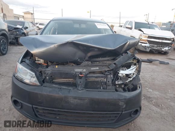 ✅ 2014 Volkswagen Jetta SE • VIN: 3VWD17AJ9EM359394 • Lot: 43782210. Listed on IAAI with 173,025 mi. Free auction sales archive from the USA and detailed vehicle history report at DreamBid. Image 12.