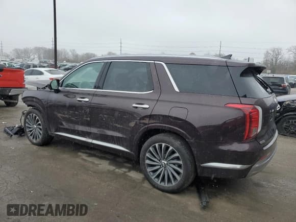 ✅ 2024 Hyundai Palisade Calligraphy • VIN: KM8R7DGE4RU744665 • Лот: 81911564. Опубликован ранее на Copart с пробегом 9 384 миль. Бесплатный доступ к архиву аукционных продаж из США и подробный отчёт об истории автомобиля на DreamBid. Изображение 2.