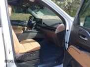 ✅ 2023 Cadillac Escalade 4WD Sport • VIN: 1GYS4EKL9PR394714 • Лот: 42074356. Опубликован ранее на IAAI с пробегом 48 404 миль. Бесплатный доступ к архиву аукционных продаж из США и подробный отчёт об истории автомобиля на DreamBid. Изображение 5.