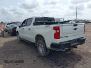 ✅ 2022 Chevrolet Silverado 1500 LT Trail Boss • VIN: 3GCPYFEL6NG153630 • Lot: 42749673. Wystawiony na IAAI z przebiegiem 54 248 mil. Bezpłatny archiwum sprzedaży aukcyjnych z USA i szczegółowy raport historii pojazdu na DreamBid. Zdjęcie 15.