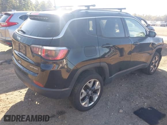 ✅ 2018 Jeep Compass Limited • VIN: 3C4NJDCB7JT199379 • Лот: 43129299. Опубликован ранее на IAAI с пробегом 115 311 миль. Бесплатный доступ к архиву аукционных продаж из США и подробный отчёт об истории автомобиля на DreamBid. Изображение 4.