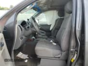 ✅ 2009 Nissan Frontier SE • VIN: 1N6AD07UX9C421105 • Lot: 71951375. Wystawiony na Copart z przebiegiem 110 450 mil. Bezpłatny archiwum sprzedaży aukcyjnych z USA i szczegółowy raport historii pojazdu na DreamBid. Zdjęcie 7.