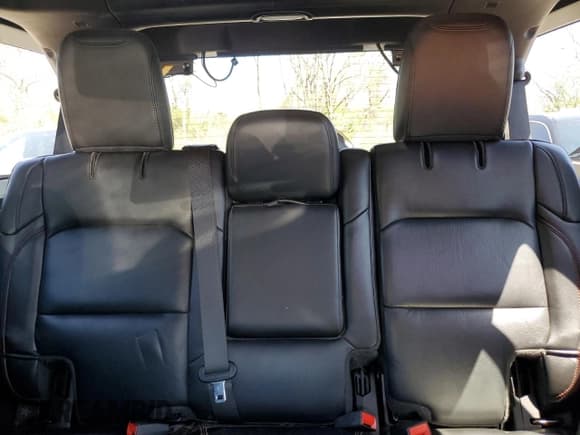 ✅ 2020 Jeep Wrangler Unlimited Rubicon • VIN: 1C4HJXFN3LW342670 • Lot: 55022415. Wystawiony na Copart z przebiegiem 19 569 mil. Bezpłatny archiwum sprzedaży aukcyjnych z USA i szczegółowy raport historii pojazdu na DreamBid. Zdjęcie 10.