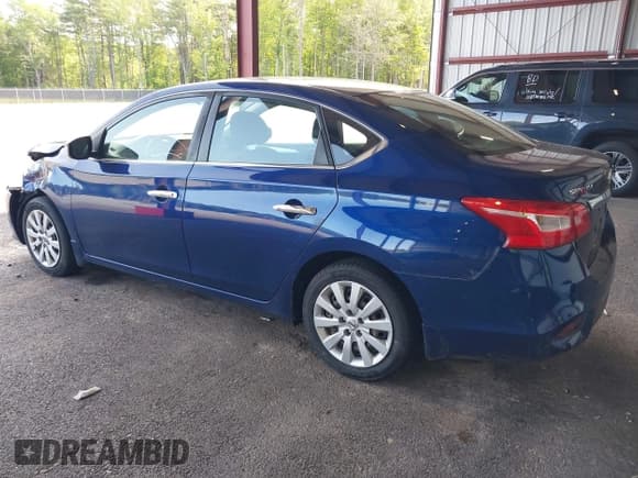 ✅ 2017 Nissan Sentra S • VIN: 3N1AB7AP2HY207612 • Лот: 42372022. Опубликован ранее на IAAI с пробегом 148 417 миль. Бесплатный доступ к архиву аукционных продаж из США и подробный отчёт об истории автомобиля на DreamBid. Изображение 3.