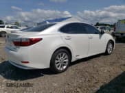 ✅ 2013 Lexus ES 300h • VIN: JTHBW1GG4D2014010 • Lot: 65074185. Listed on Copart with 136,678 mi. Free auction sales archive from the USA and detailed vehicle history report at DreamBid. Image 3.
