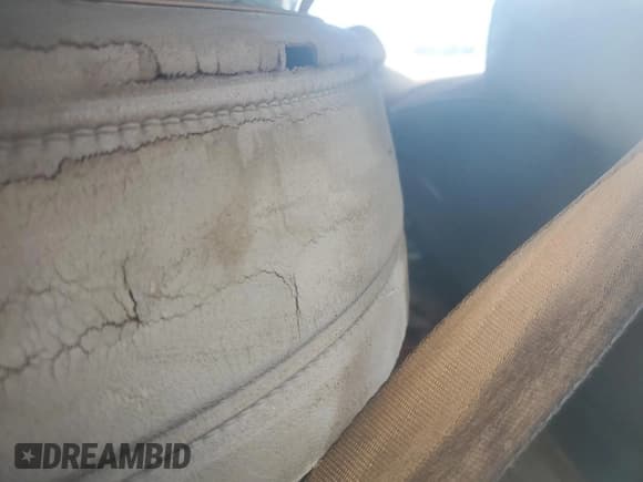 ✅ 1976 Chevrolet El Camino • VIN: 1H80JAR415256 • Лот: 72070914. Опубликован ранее на Copart с пробегом 129 310 миль. Бесплатный доступ к архиву аукционных продаж из США и подробный отчёт об истории автомобиля на DreamBid. Изображение 10.