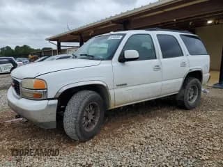 ✅ 2002 GMC Yukon SLE • VIN: 1GKEC13VX2J214974 • Lot: 59366495. Wystawiony na Copart z przebiegiem 315 308 mil. Bezpłatny archiwum sprzedaży aukcyjnych z USA i szczegółowy raport historii pojazdu na DreamBid. Zdjęcie 1.
