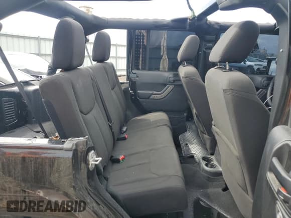 ✅ 2016 Jeep Wrangler Unlimited Sport • VIN: 1C4BJWDG4GL137290 • Lot: 56291345. Listed on Copart with 69,541 mi. Free auction sales archive from the USA and detailed vehicle history report at DreamBid. Image 11.