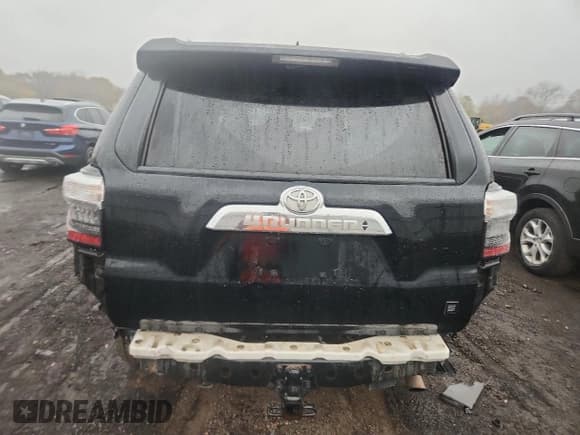 ✅ 2015 Toyota 4Runner SR5 Premium • VIN: JTEBU5JR4F5209594 • Лот: 90323135. Опубликован ранее на Copart с пробегом 193 177 миль. Бесплатный доступ к архиву аукционных продаж из США и подробный отчёт об истории автомобиля на DreamBid. Изображение 6.