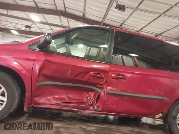 2002 Dodge Caravan eL with VIN 1B4GP34322B634575, listed as a IAAI auction lot 42816691 with 160,881 mi miles and . Bid and sale history available at DreamBid. Image 6.