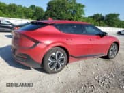 ✅ 2022 Kia EV6 GT-Line • VIN: KNDC44LA0N5026797 • Лот: 60171085. Опубликован ранее на Copart с пробегом 43 195 миль. Бесплатный доступ к архиву аукционных продаж из США и подробный отчёт об истории автомобиля на DreamBid. Изображение 3.