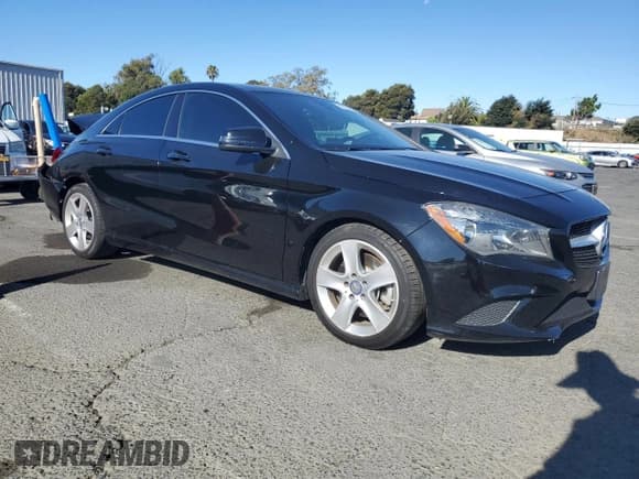 ✅ 2016 Mercedes-Benz CLA 250 • VIN: WDDSJ4EB3GN330001 • Лот: 82355935. Опубликован ранее на Copart с пробегом 90 605 миль. Бесплатный доступ к архиву аукционных продаж из США и подробный отчёт об истории автомобиля на DreamBid. Изображение 4.